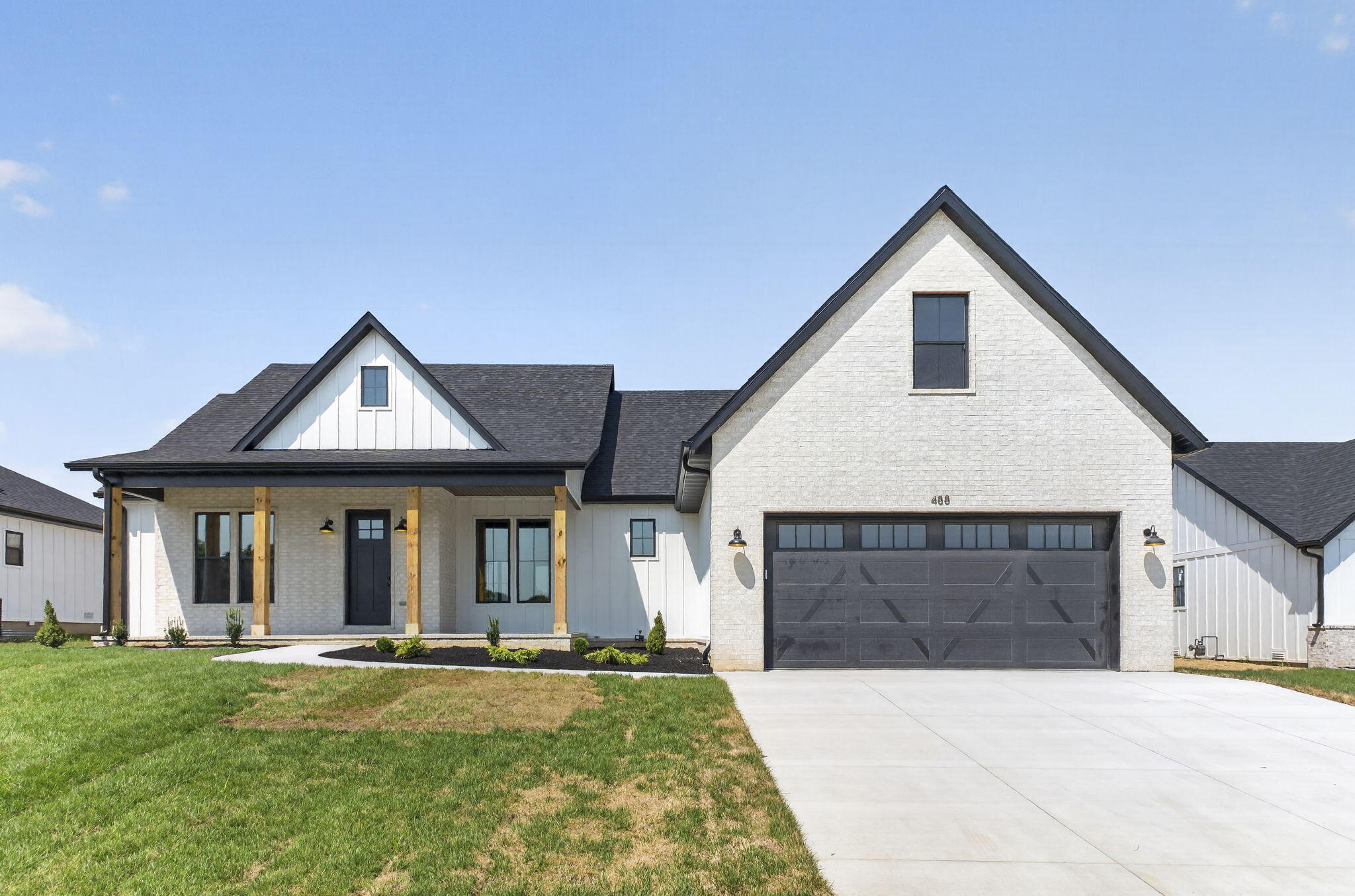 Photo of 488 Bailiwick Drive Rogersville MO 65742