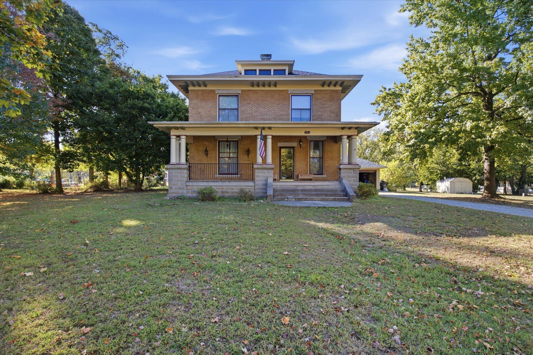 Photo of 303 S Central Avenue Marionville MO 65705