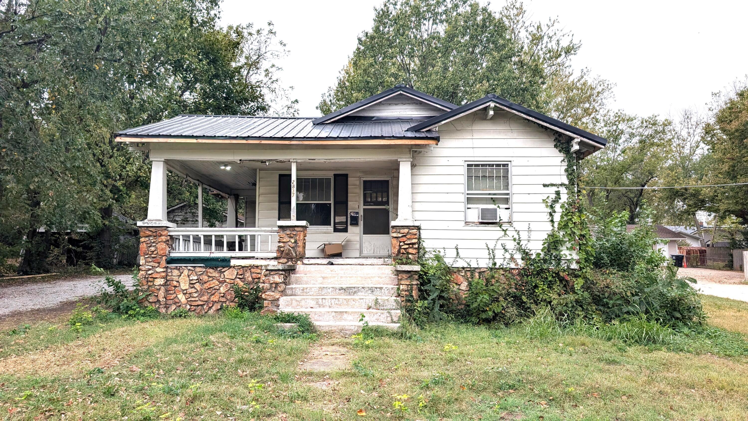 Photo of 2837 N Grant Avenue Springfield MO 65803